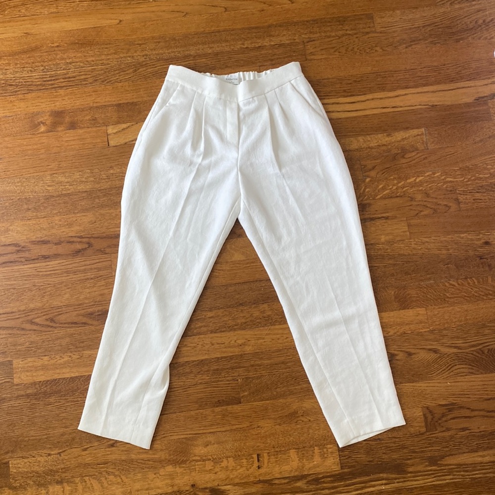 Aritzia Babaton Elastic Waist Pull on White Trouser Pants Like New Tailored Long